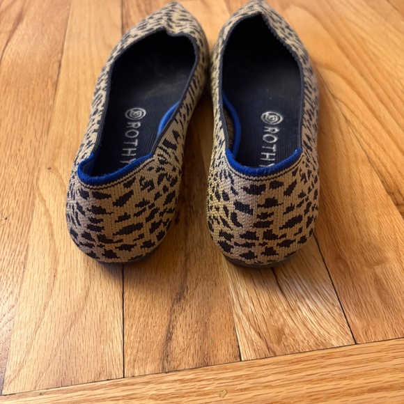 Rothy’s Leopard The Point Animal Print Pointed Little Cat Toe Flats size 9 - Picture 3 of 5